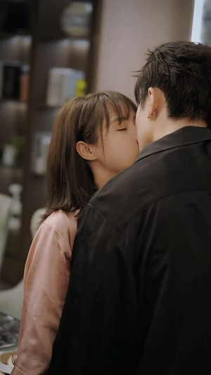 恶犬驯养指南海报