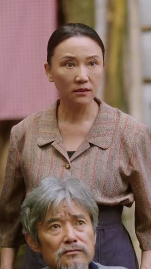 重生87我的师娘不对劲海报